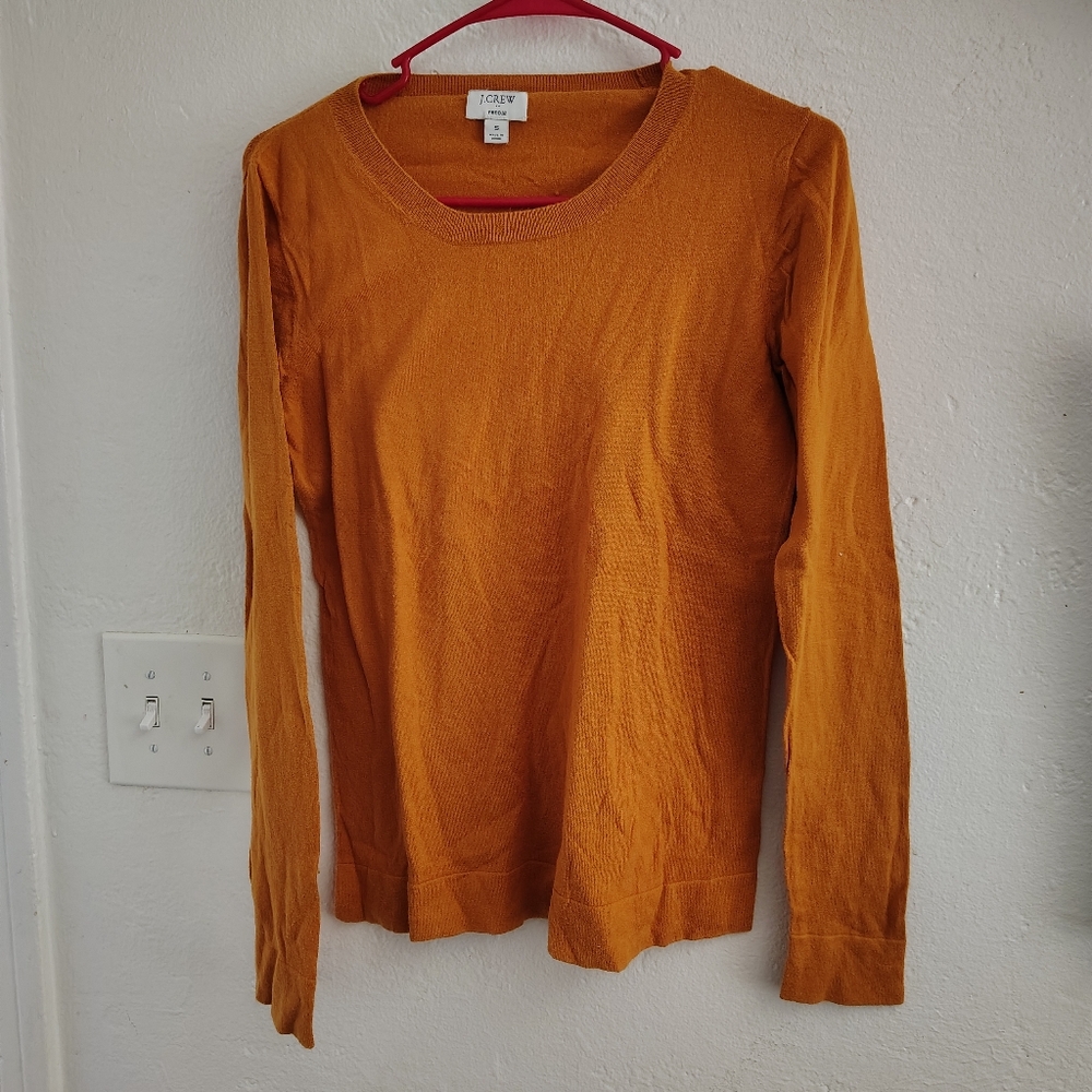 J crew Teddy size small long sleeve burnt orange top